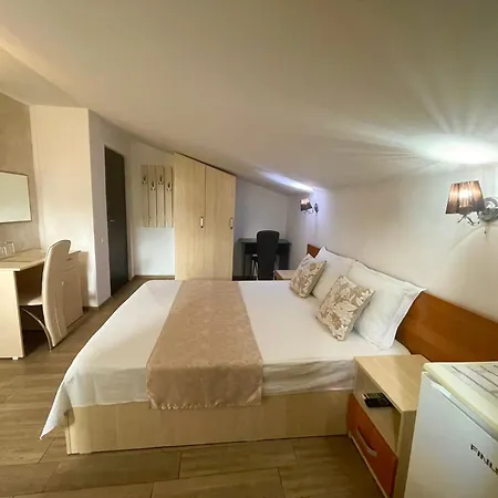 Casa Isabel 3*